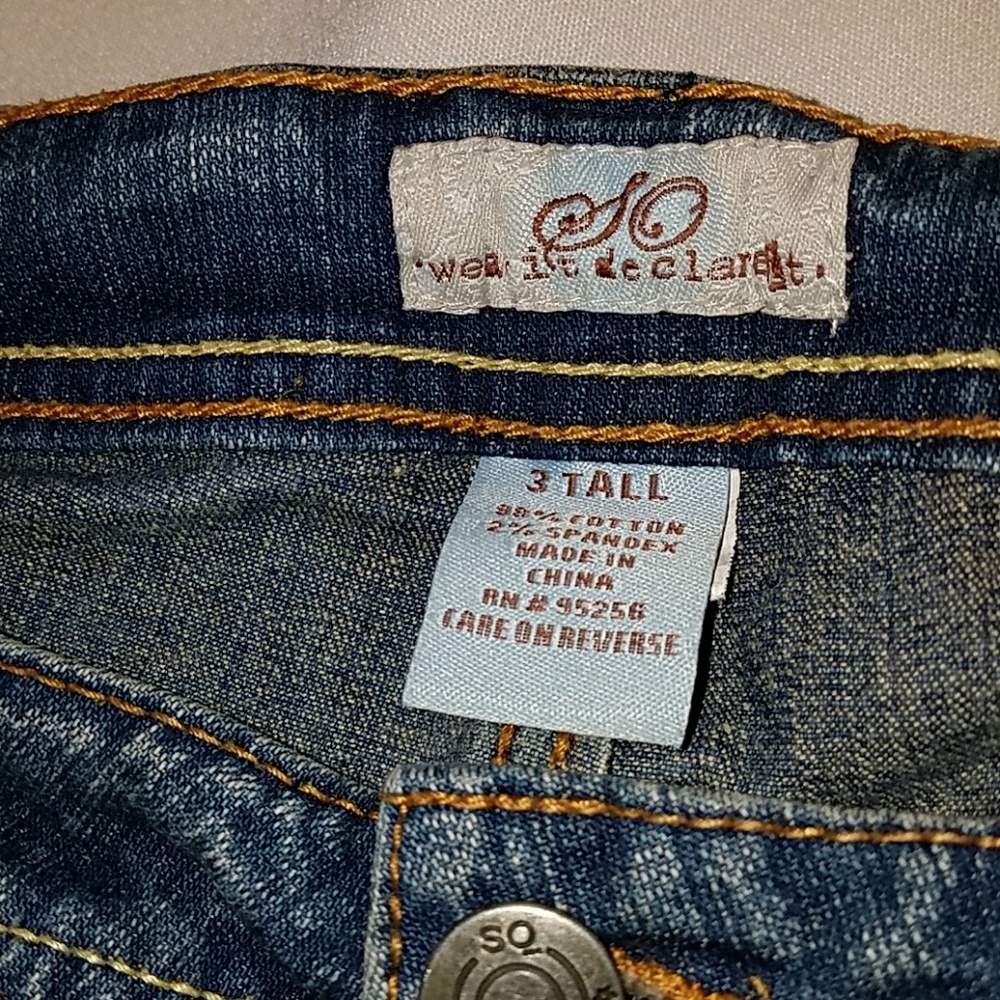 Jeans - Picture 2 of 3